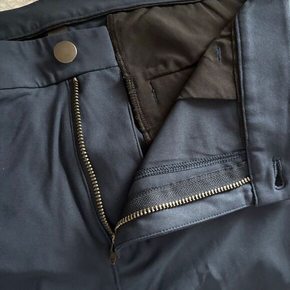 Lululemon Classic Navy Blue Dress Golf Pants Men's 40 Excellent Preworn Conditio - Picture 11 of 11